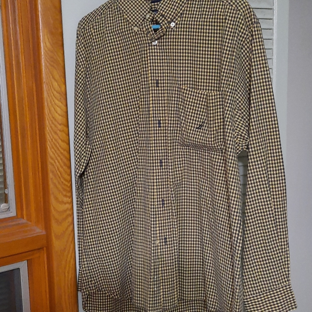 Nautica collar long sleeve dress shirt